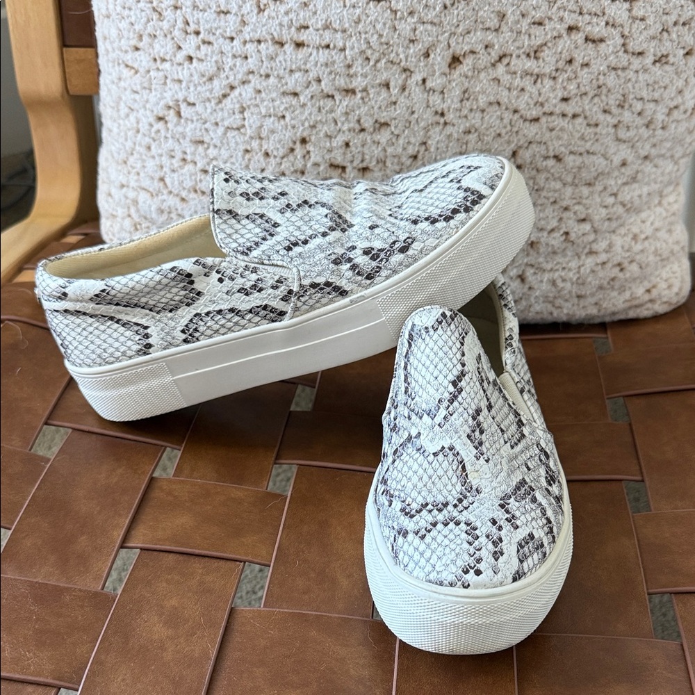 Steve Madden White Snake Print Slip-On Sneakers